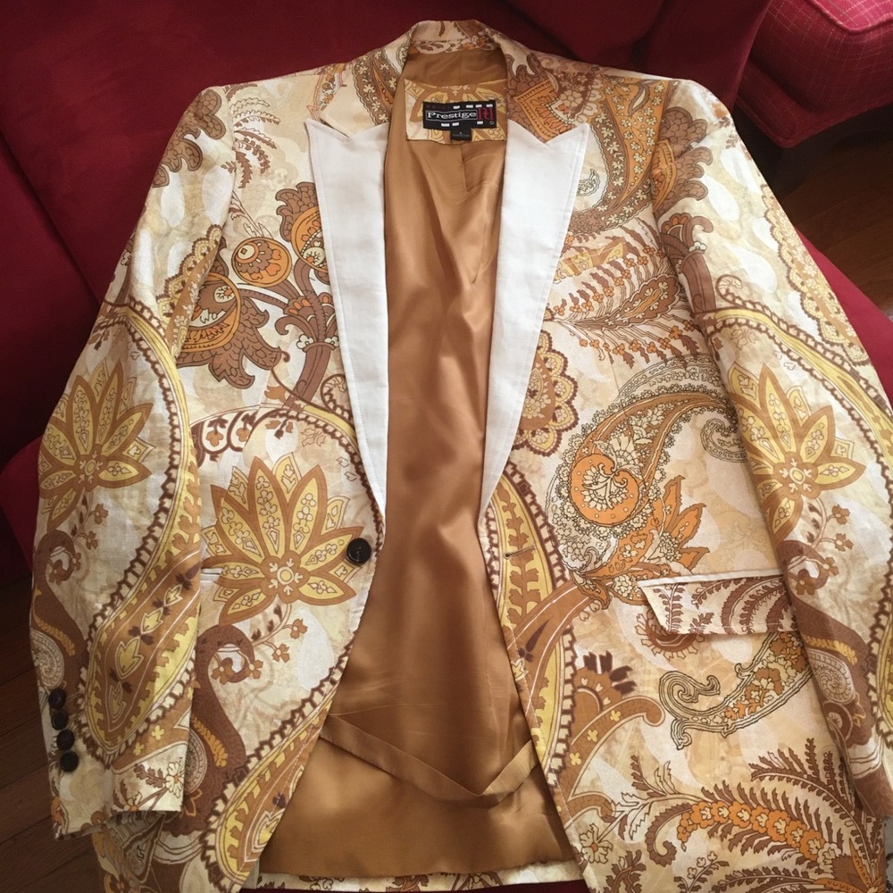 Prestige multi-colored blazer. Size L. Worn once.